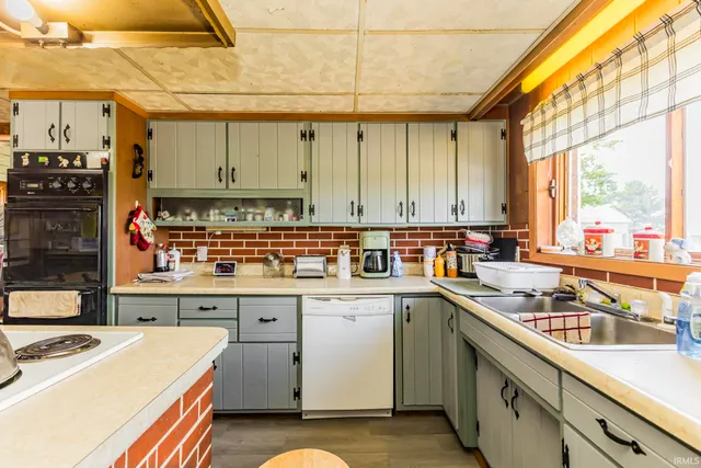 $269,500 | 10475 Highway 13, North Manchester, IN 46962