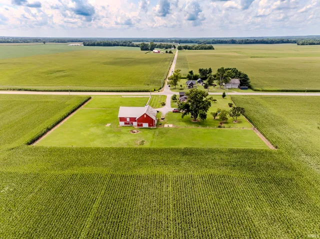 $269,500 | 10475 Highway 13, North Manchester, IN 46962