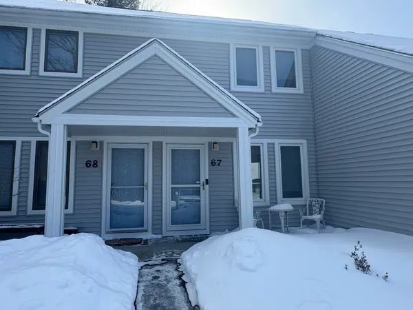 $225,000 | 92 Bourn Brook Road, Unit 67, Manchester, VT 05255