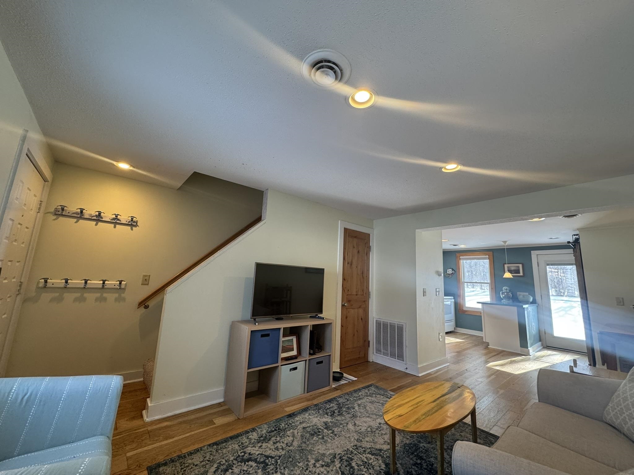 92 Bourn Brook Road, Unit 67 Manchester, VT 05255 - Photo 6 of 30