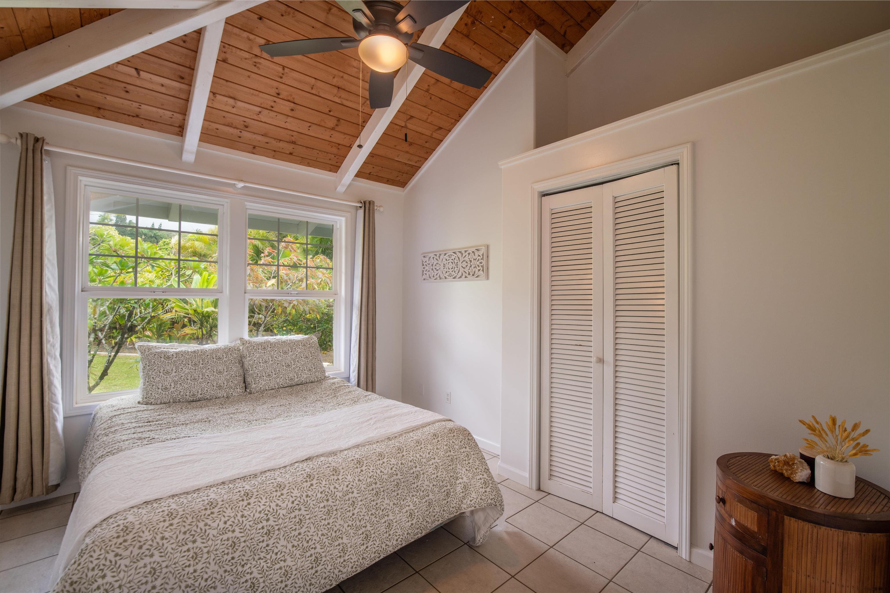 56 Hanauana Road Haiku, HI 96708 - Photo 14 of 28