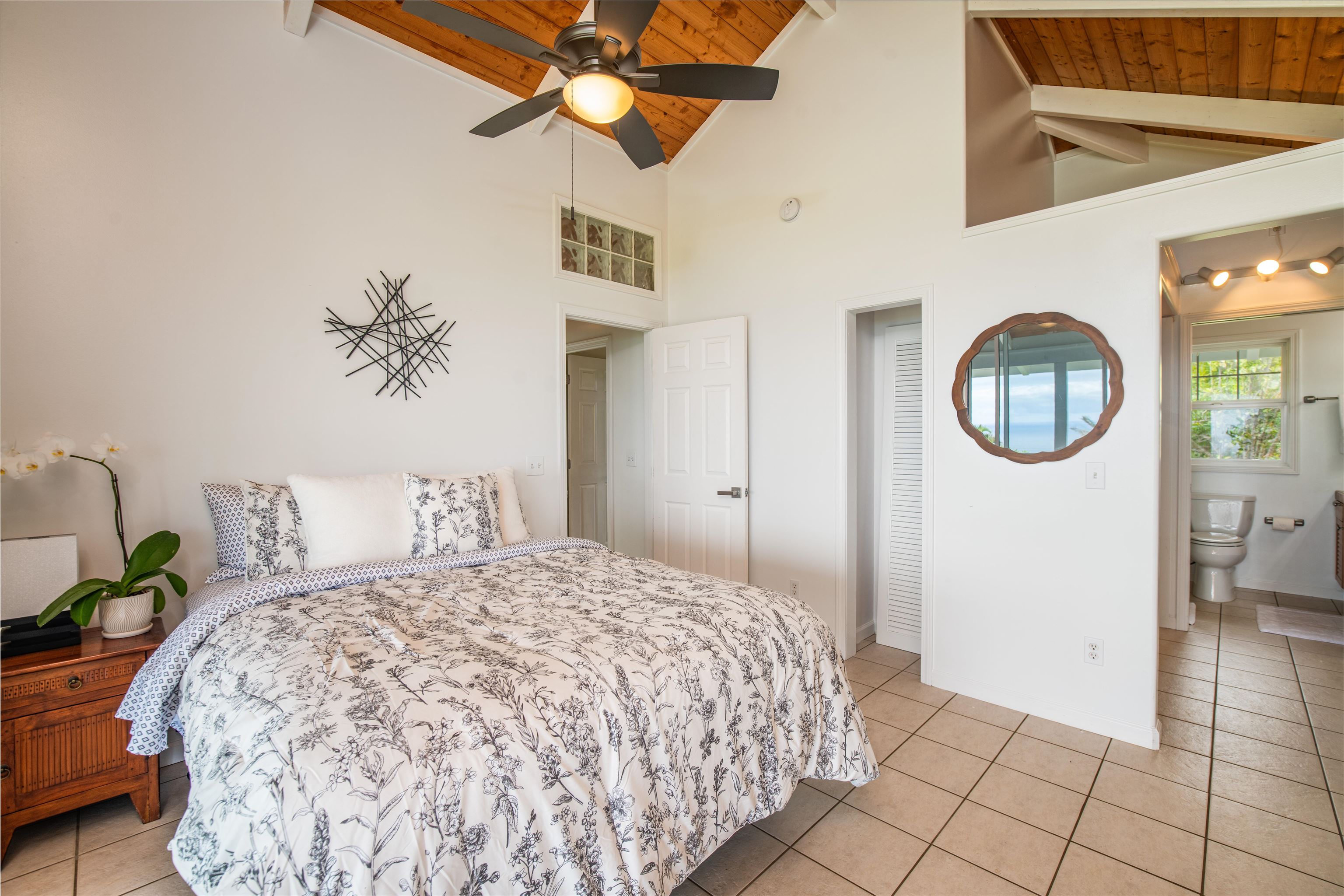 56 Hanauana Road Haiku, HI 96708 - Photo 9 of 28