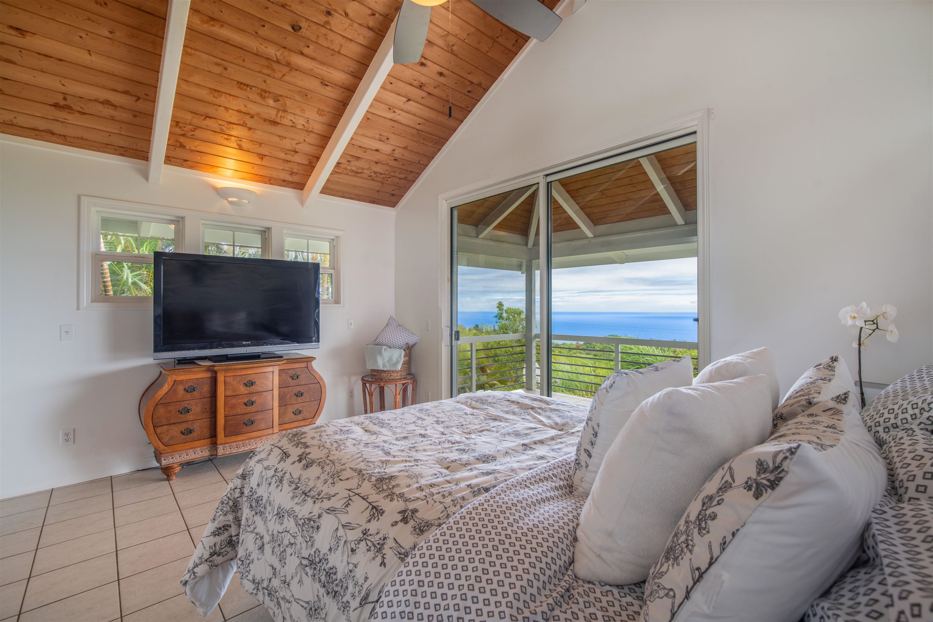 56 Hanauana Road Haiku, HI 96708 - Photo 10 of 28