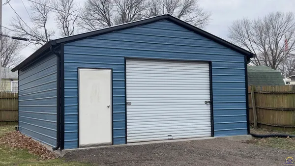 $164,900 | 4839 Southwest 18th Street, Topeka, KS 66604