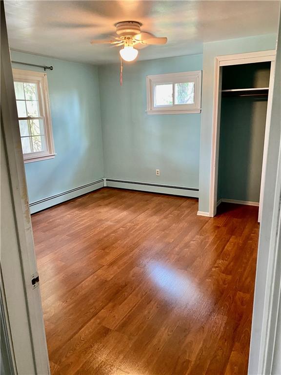 2410 Willowbrook Road Pittsburgh, PA 15241 - Photo 15 of 23 en empty room with window