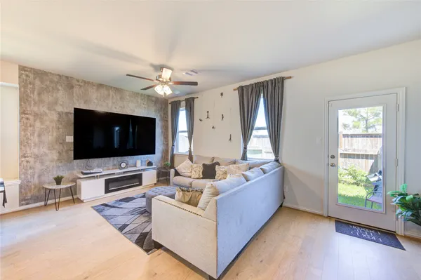 $319,900 | 27942 Western Crk Court, Katy, TX 77494