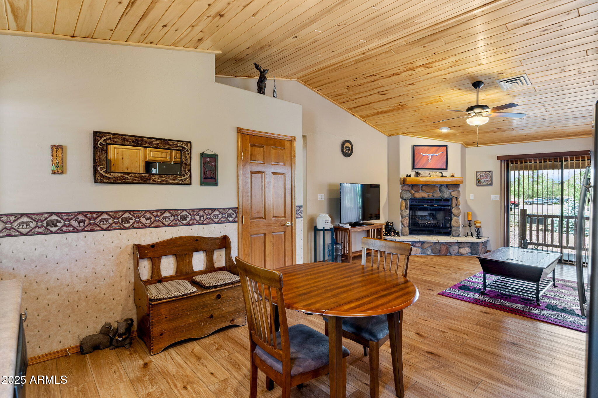 2344 Buffalo Loop Overgaard, AZ 85933 - Photo 11 of 30