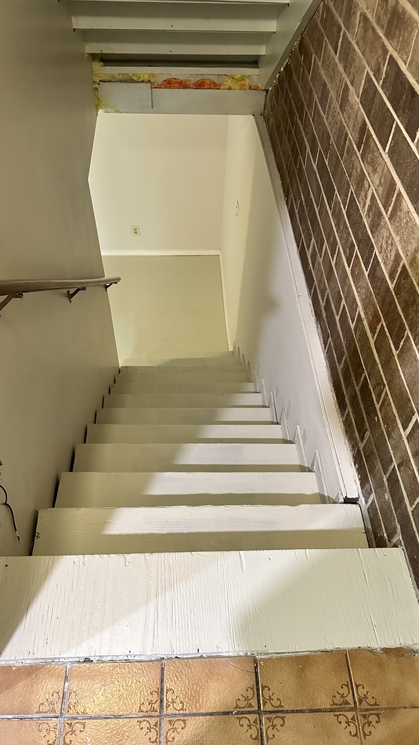 1310 Kenneth Circle, Unit 1310 Elgin, IL 60120 - Photo 12 of 14 Gallery Image 12