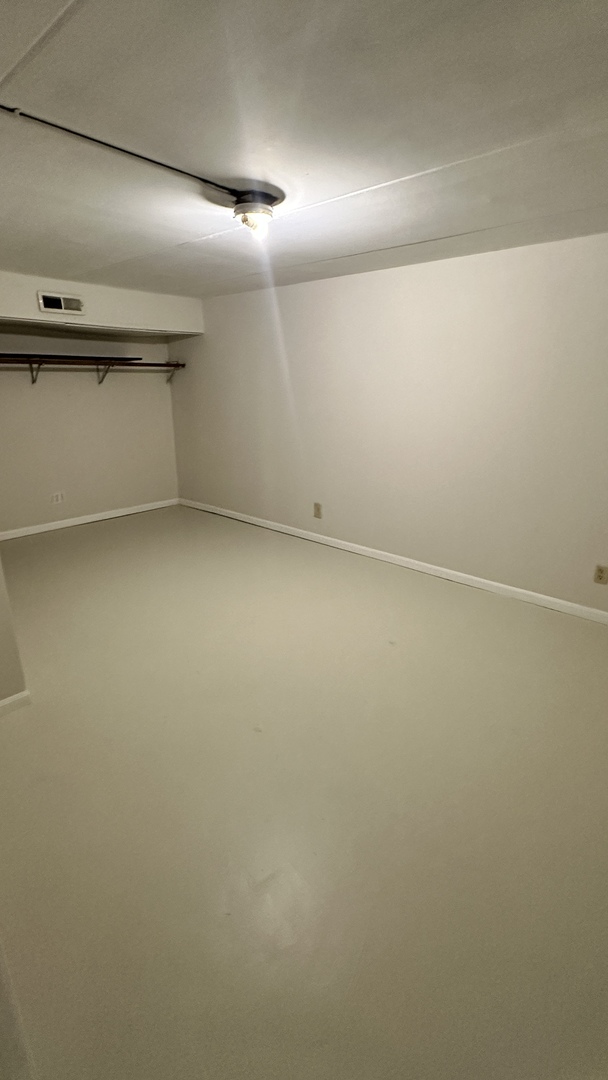 1310 Kenneth Circle, Unit 1310 Elgin, IL 60120 - Photo 10 of 14 Gallery Image 10