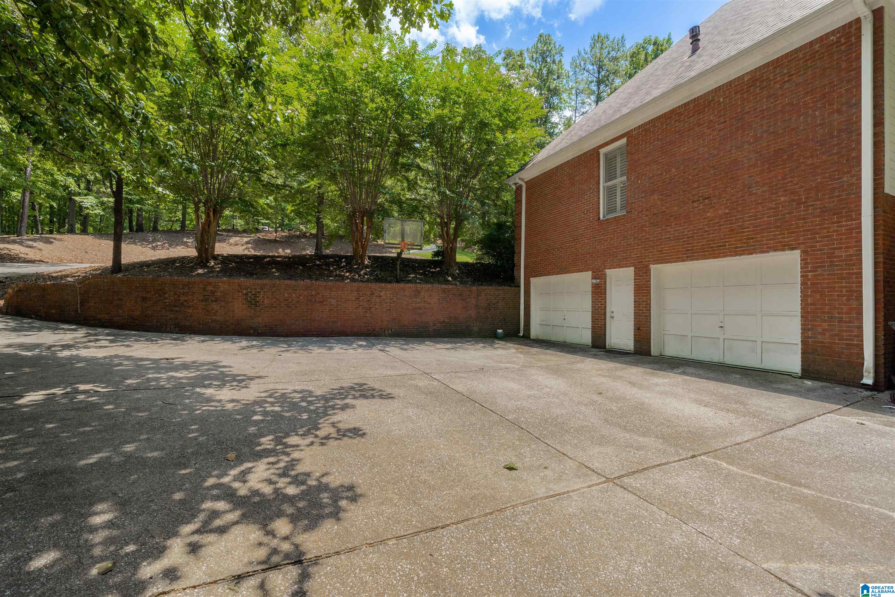 159 Weatherly Way Pelham, AL 35124 - Photo 34 of 42