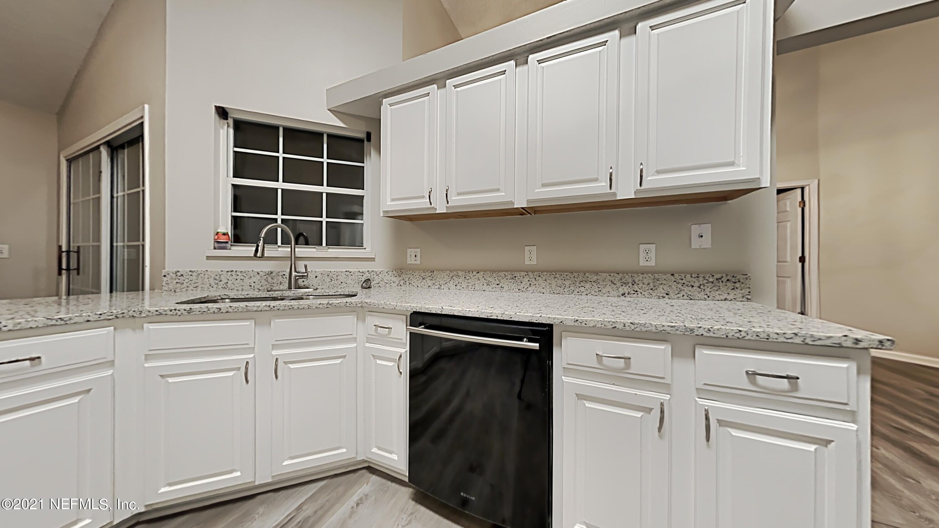 12443 Gately Road Jacksonville, FL 32225 - Photo 5 of 14 4_Image_1tEzFfL6Kb