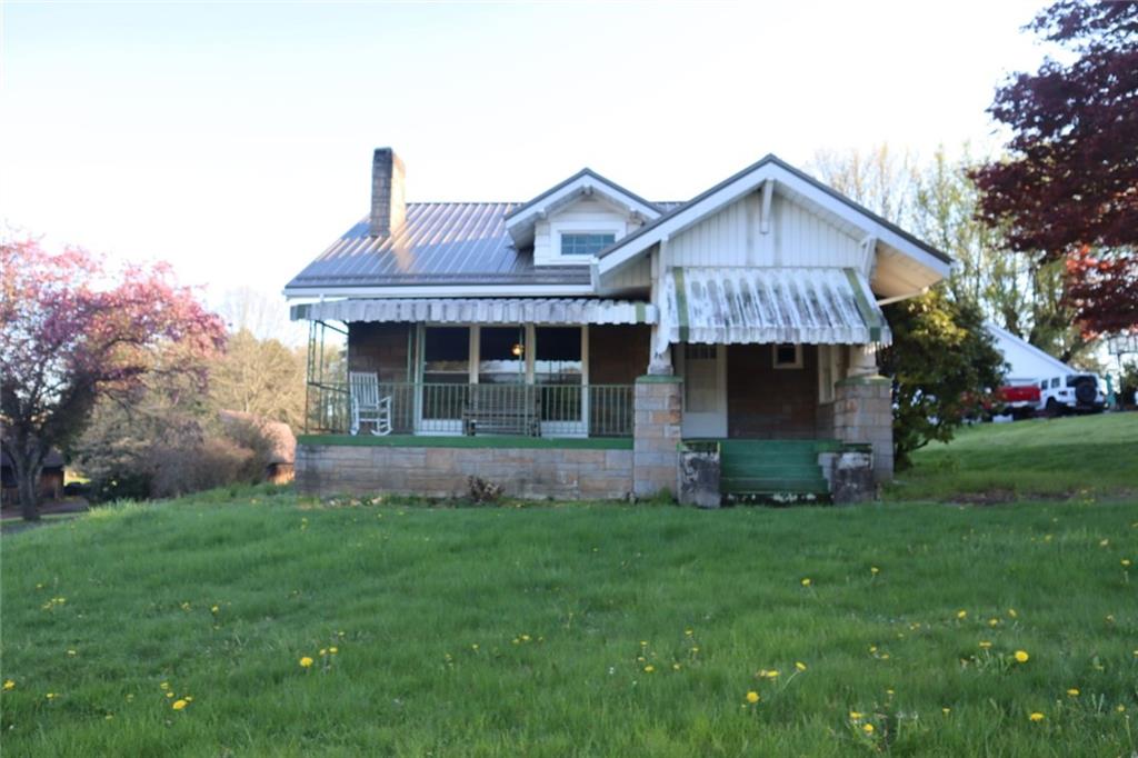 719 Butler Road Kittanning, PA 16201 - Photo 3 of 17 Gallery Image 3