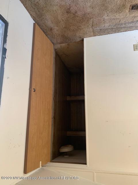 6843 Wyatt Tyro Road Como, MS 38619 - Photo 4 of 11 thumbnail_IMG_1437