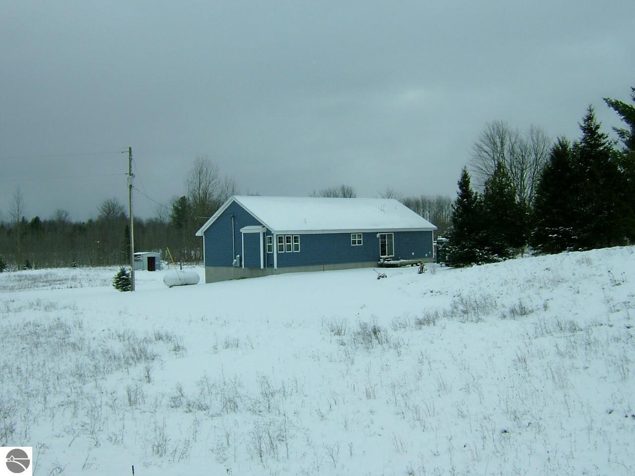 5171 Lund Road Southwest Fife Lake, MI 49633 - Photo 16 of 19 1778385-15.JPG