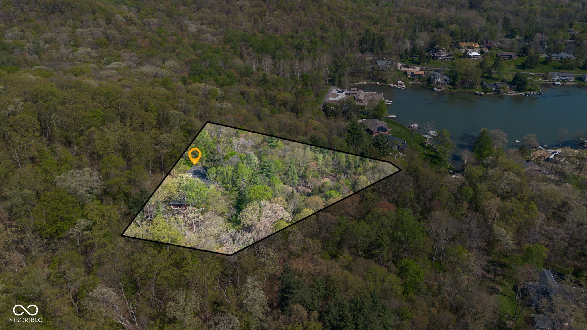 9806 Raintree Drive North Columbus, IN 47201 - Photo 2 of 31