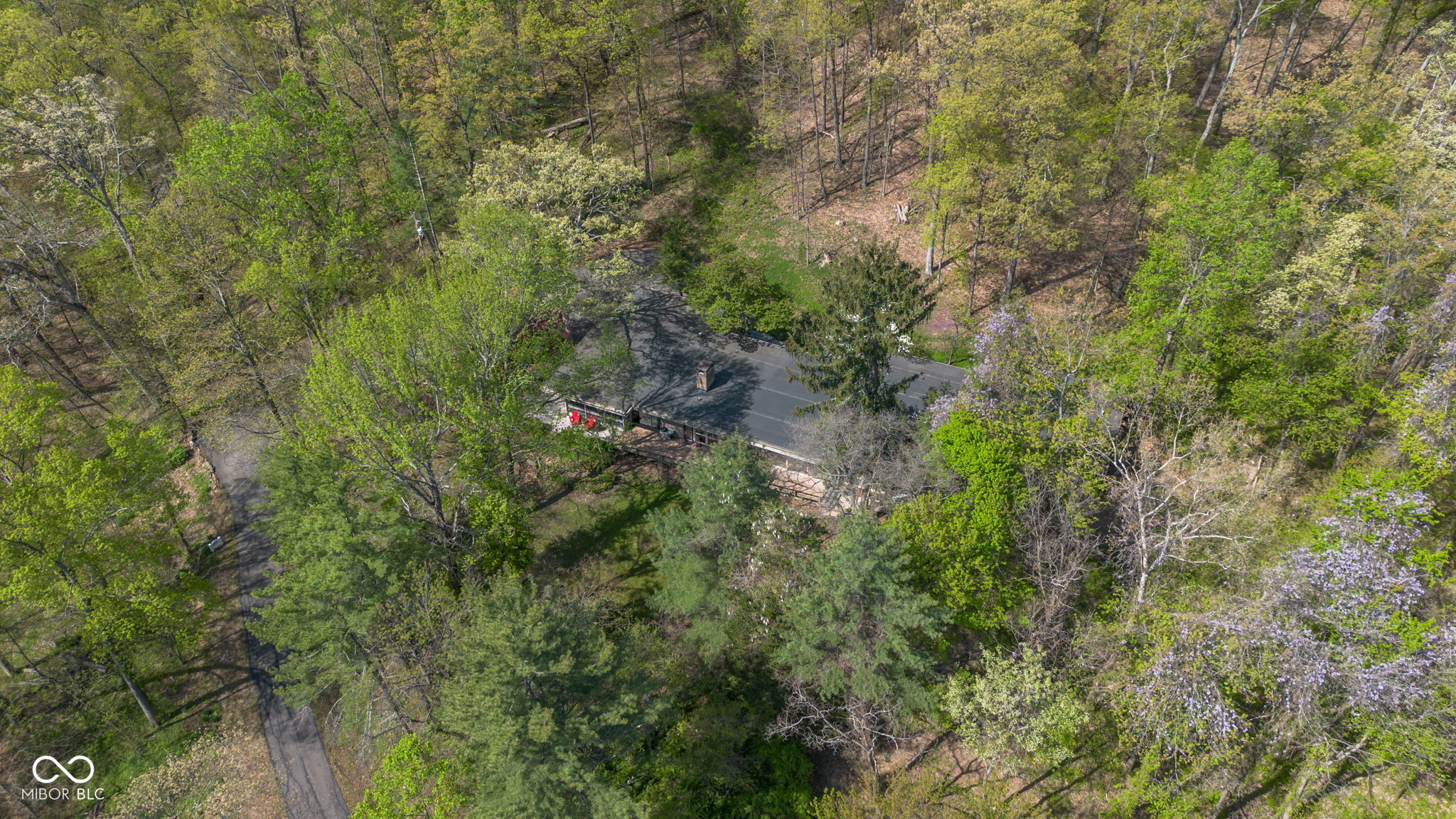 9806 Raintree Drive North Columbus, IN 47201 - Photo 3 of 31