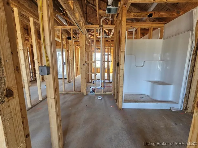 $234,500 | 8154 Timber Lane Northeast, Unit 405, New Salisbury, IN 47161