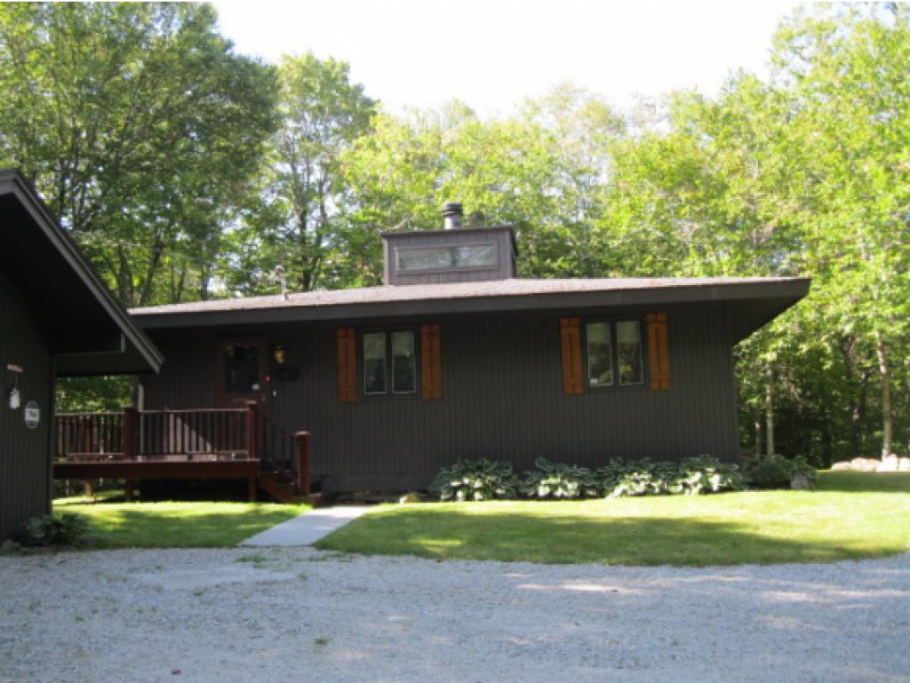 95 Heather La (des) Rutland, VT 05701 - Photo 3 of 24 Gallery Image 3