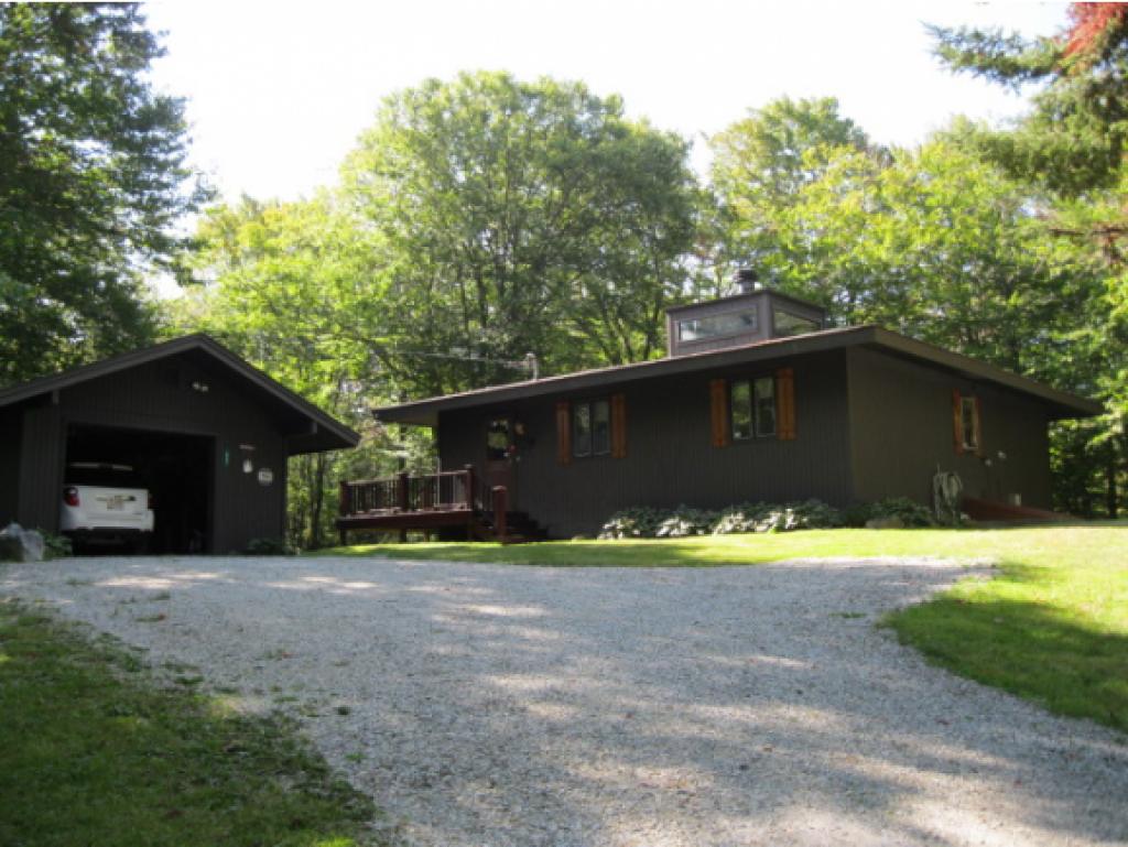 95 Heather La (des) Rutland, VT 05701 - Photo 5 of 24 Gallery Image 5