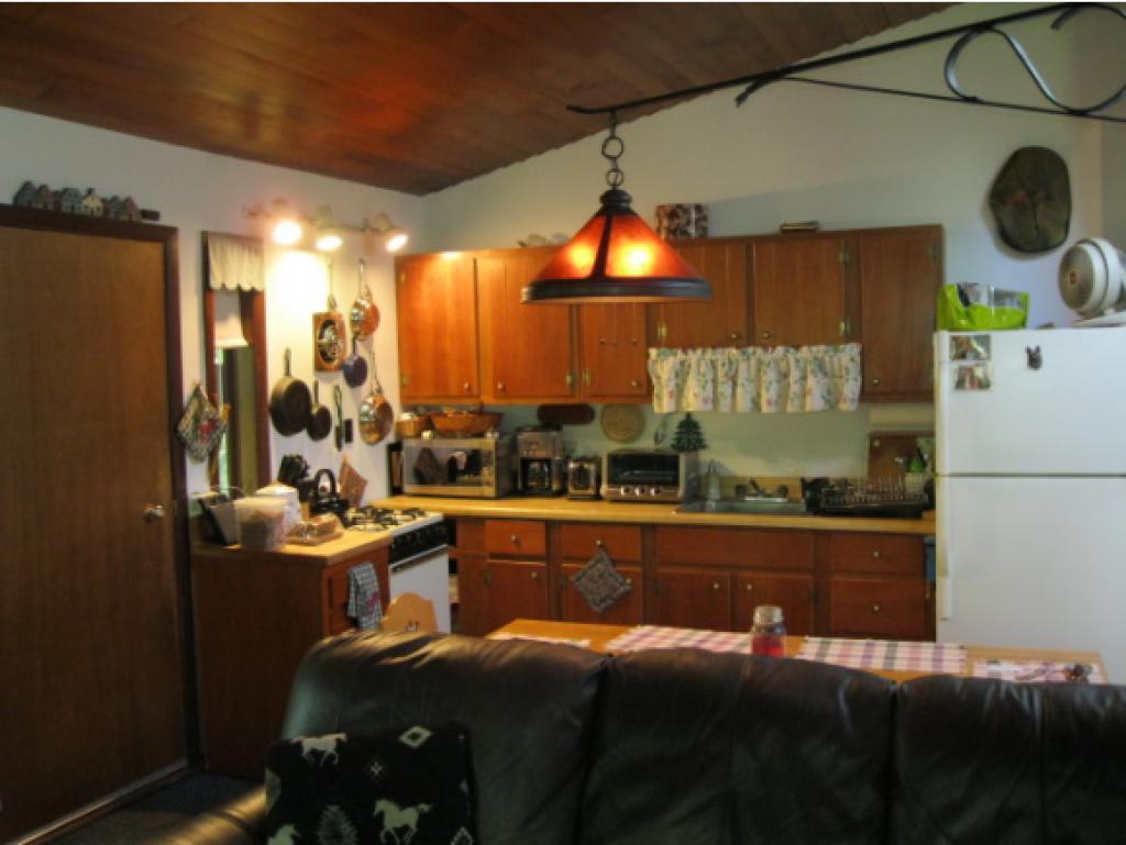 95 Heather La (des) Rutland, VT 05701 - Photo 9 of 24 Gallery Image 9