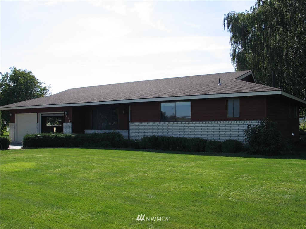 2352 Valley Road Northeast Moses Lake, WA 98837 - Photo 1 of 23 Gallery Image 1