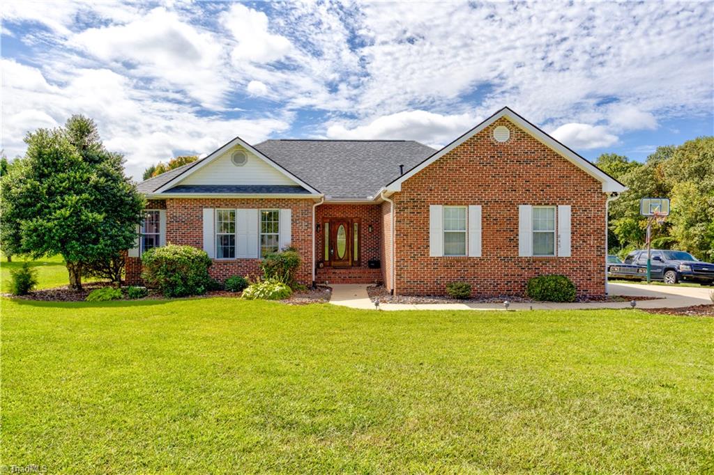 845 Enterprise Road Lexington, NC 27295 - Photo 1 of 29 Gallery Image 1