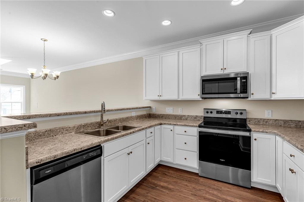 4753 Willowstone Drive High Point, NC 27265 - Photo 8 of 22