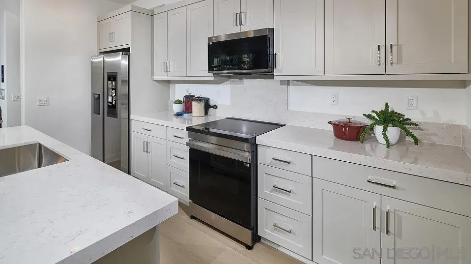 1814 Mountain Laurel Road San Marcos, CA 92078 - Photo 3 of 18