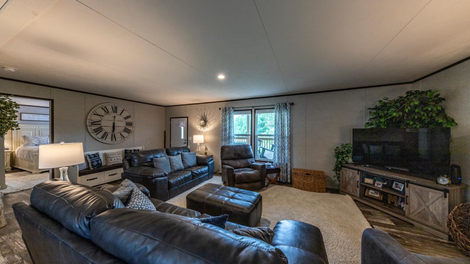 24064 Highway 52 Laurel, IN 47024 - Photo 6 of 41