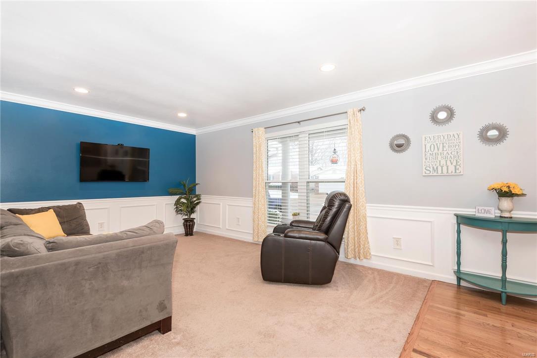 2162 Chatport Road St. Louis, MO 63129 - Photo 11 of 35