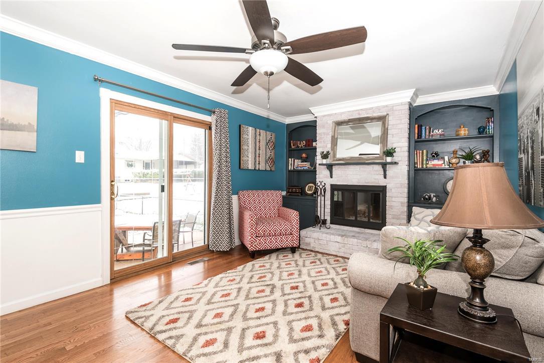 2162 Chatport Road St. Louis, MO 63129 - Photo 5 of 35