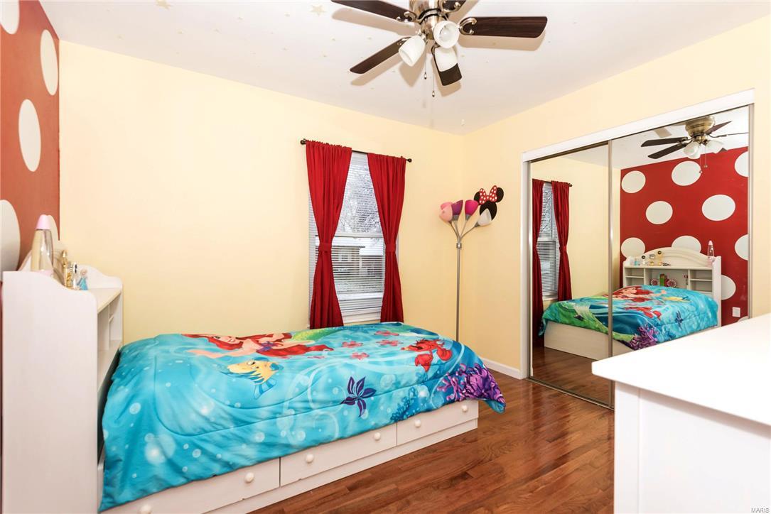 2162 Chatport Road St. Louis, MO 63129 - Photo 6 of 35