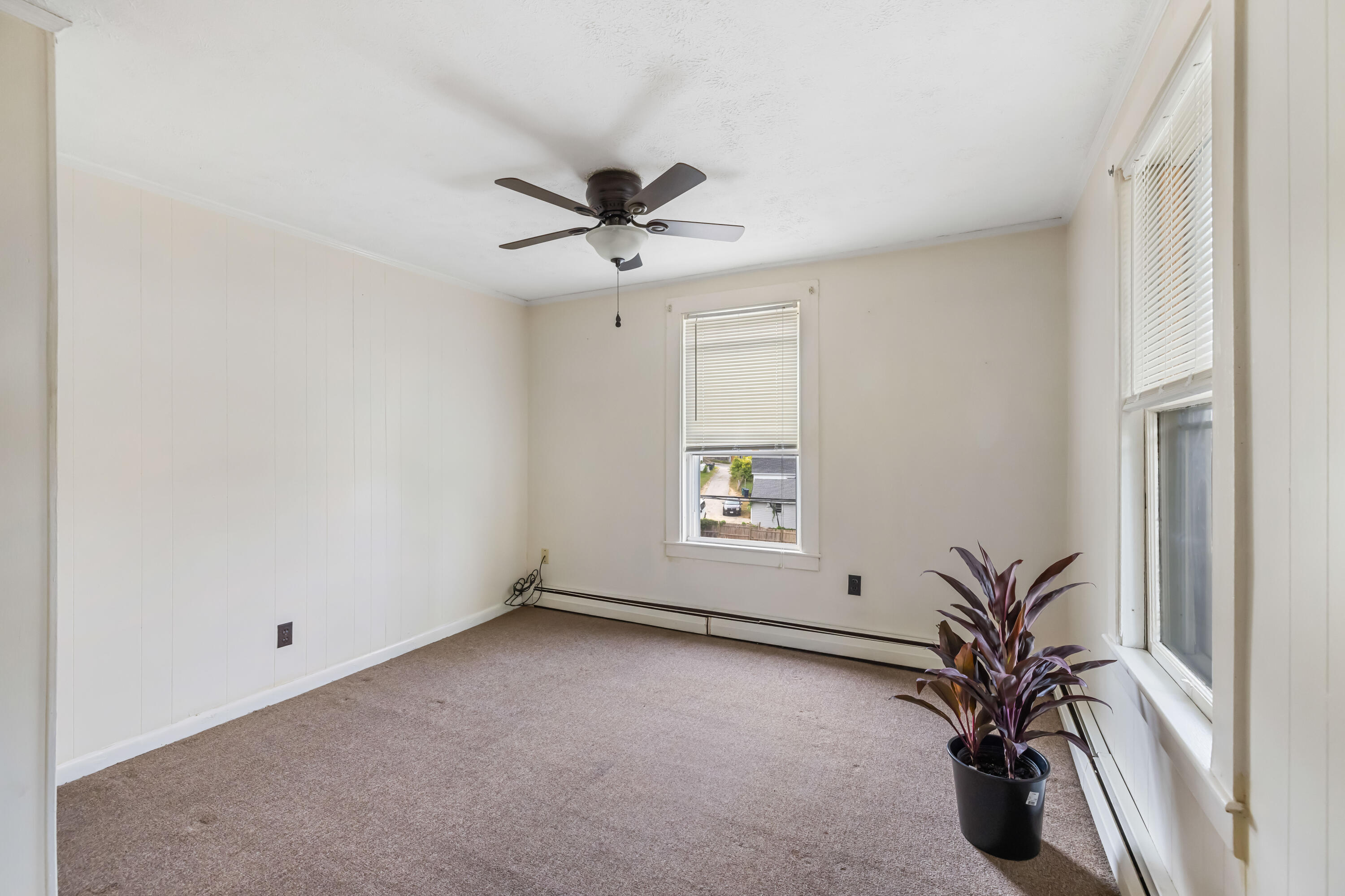 16 Clifford Street Biddeford, ME 04005 - Photo 6 of 25 3G0A2791