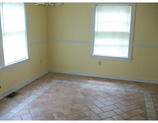 24 Douglas Road Ashland, MA 01721 - Photo 5 of 11 Gallery Image 5