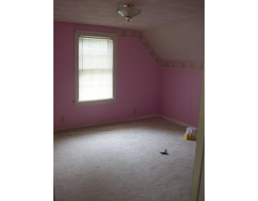 24 Douglas Road Ashland, MA 01721 - Photo 8 of 11 Gallery Image 8