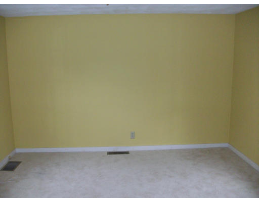 24 Douglas Road Ashland, MA 01721 - Photo 9 of 11 Gallery Image 9