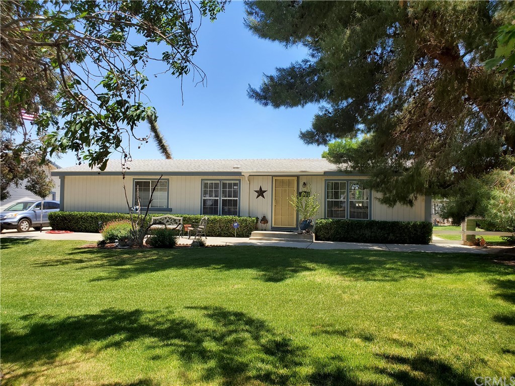 6605 Bartlett Drive Phelan, CA 92371 - Photo 2 of 27