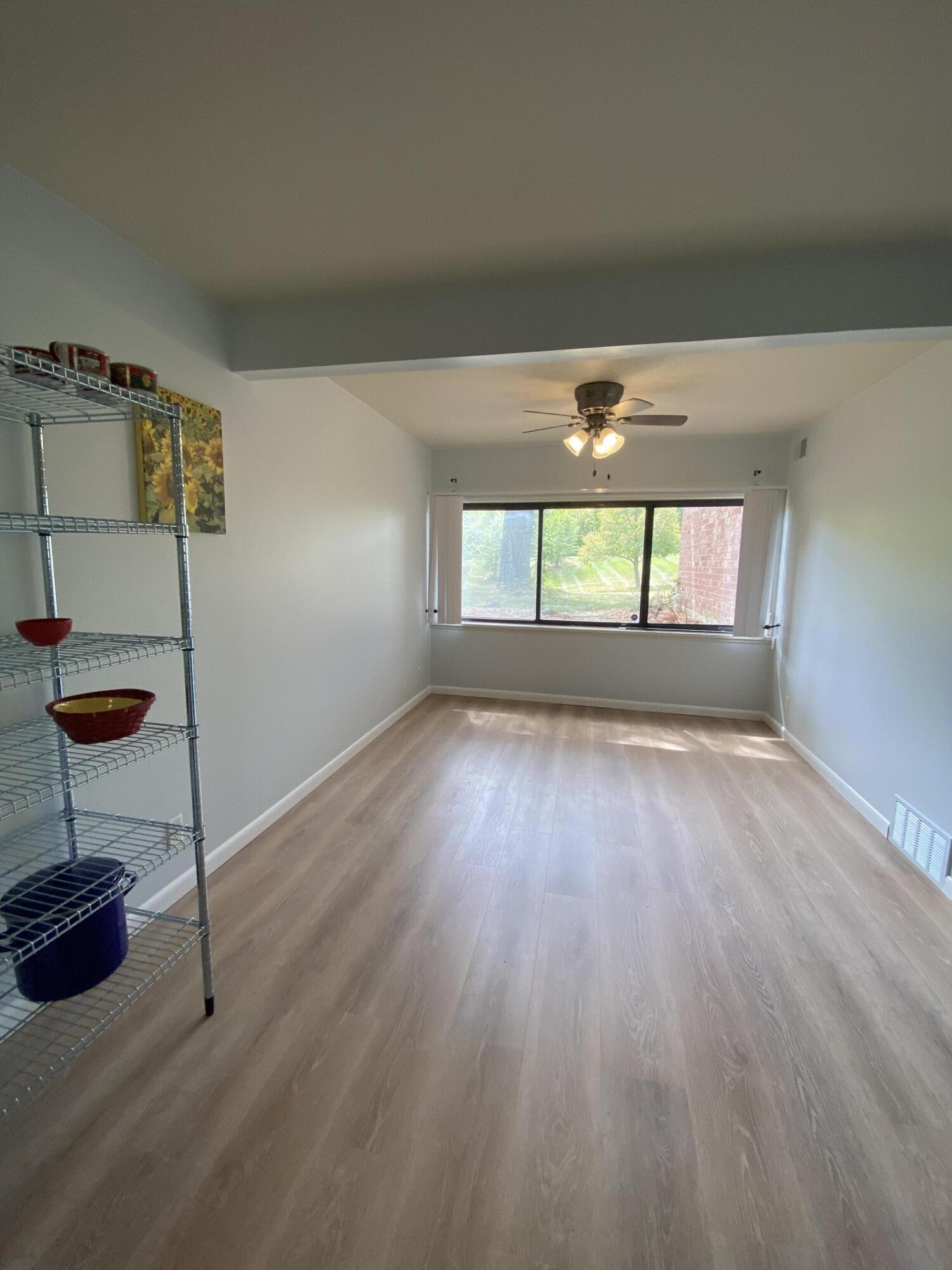 1325 South Maple Road, Unit 103 Ann Arbor, MI 48103 - Photo 7 of 26 IMG_8152