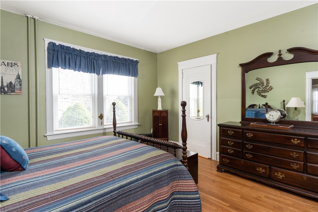 1263 Riverside Avenue Somerset, MA 02726 - Photo 17 of 30 Gallery Image 17