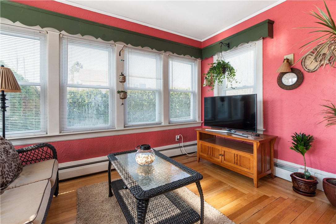 1263 Riverside Avenue Somerset, MA 02726 - Photo 7 of 30 Gallery Image 7