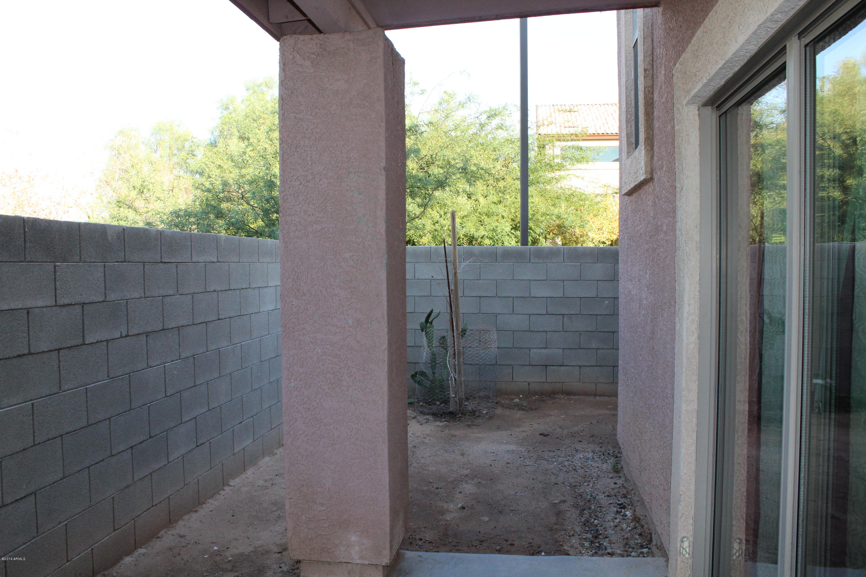 10225 West Camelback Road, Unit 2 Phoenix, AZ 85037 - Photo 7 of 24 10225 W CAMELBACK # 2 024