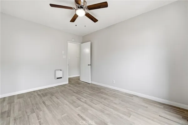$2,275 | 912 Gladys Avenue, Long Beach, CA 90804