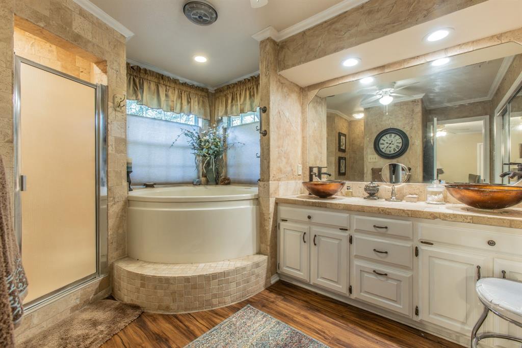 550 Creek Road Lorena, TX 76655 - Photo 12 of 34