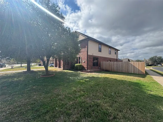 $2,500 | 500 Springbrook Road, Pflugerville, TX 78660