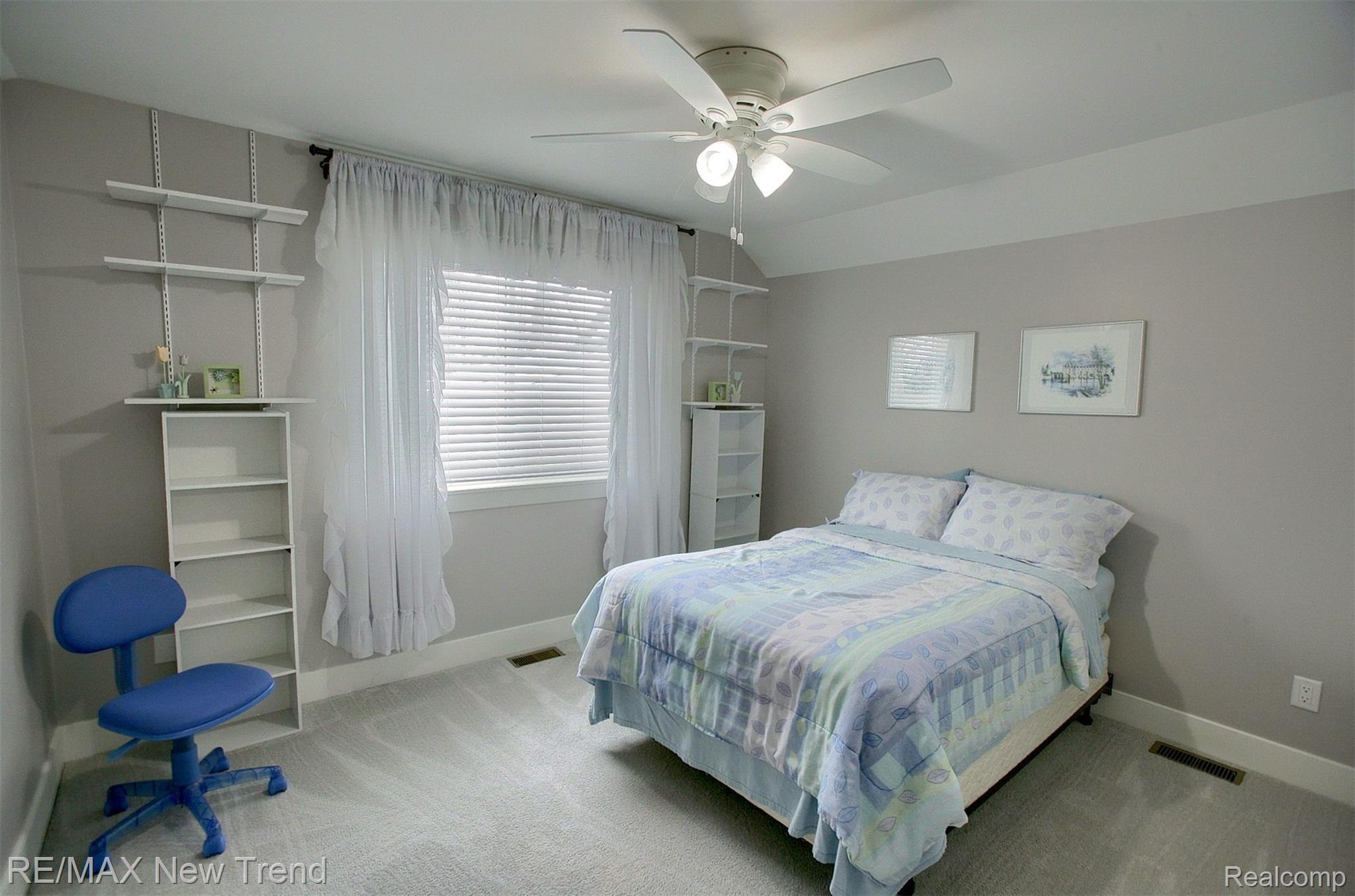 1317 Nightingale Road Wixom, MI 48393 - Photo 20 of 41 20-3rd Bedroom.jpg