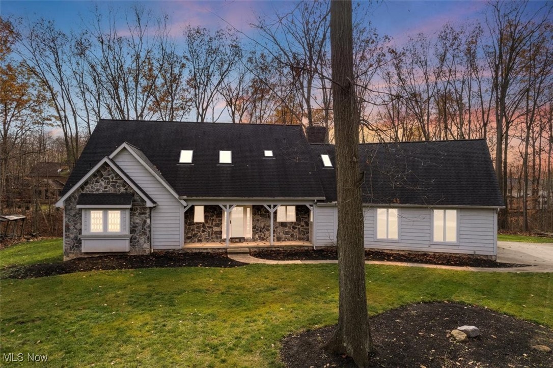 3520 Hunting Run Road Medina, OH 44256 - Photo 46 of 47 Cape cod home featuring a lawn