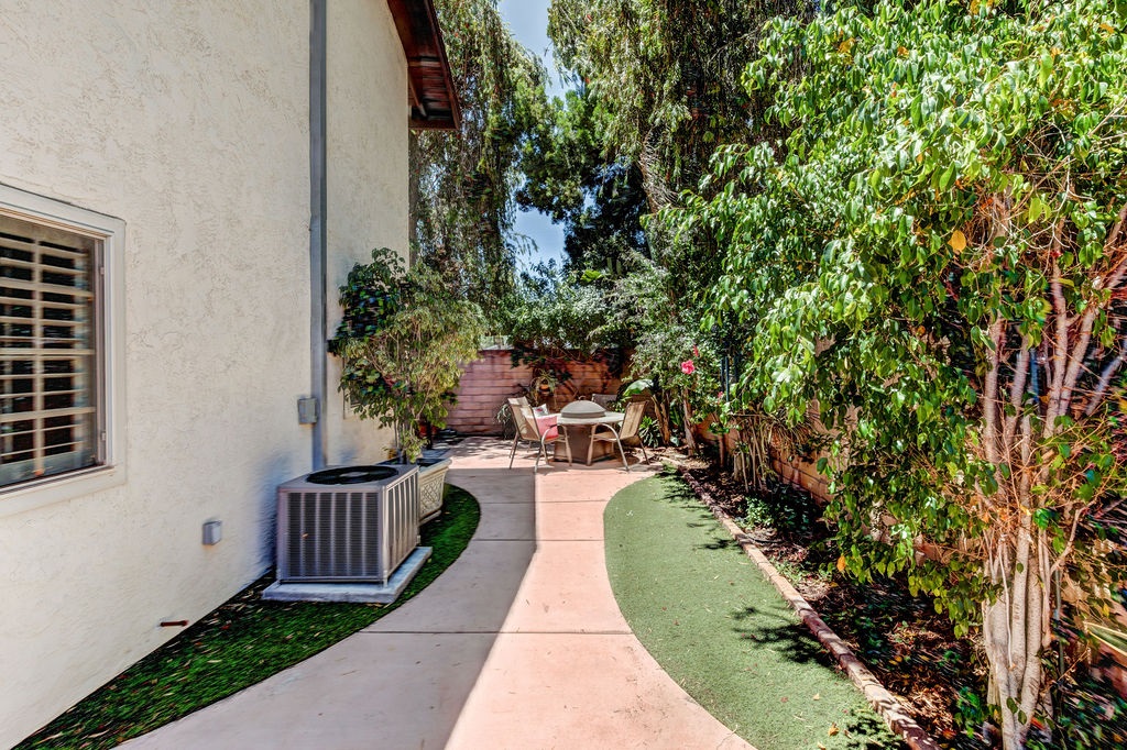 14203 Sutter Mill Way Poway, CA 92064 - Photo 24 of 25