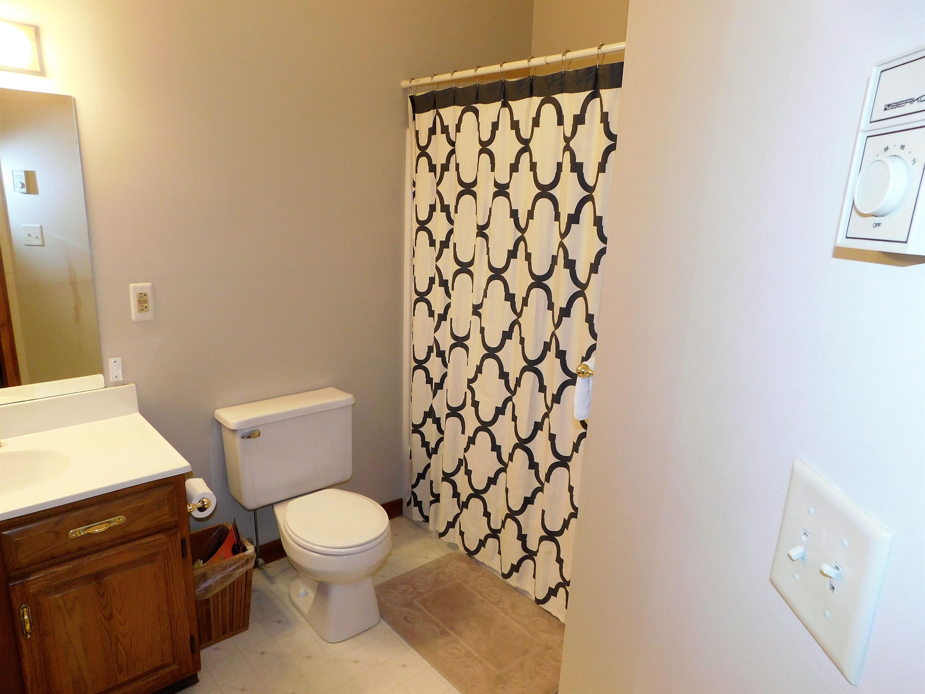 5-a1 5-a1 Ridge Drive, Unit 1 North Woodstock, NH 03262 - Photo 15 of 29 Gallery Image 15