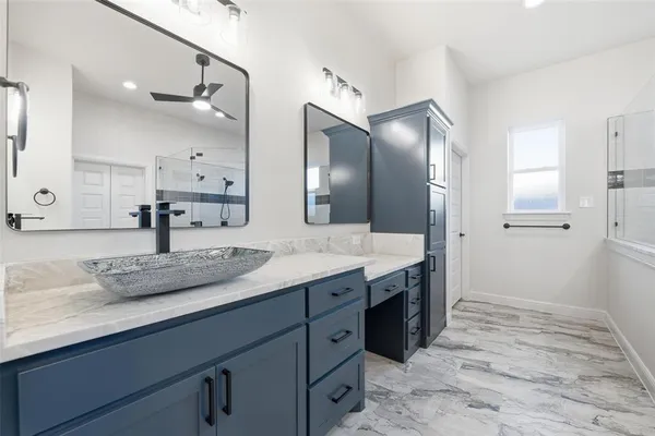 $795,000 | 195 Rio Rancho Drive, Decatur, TX 76234