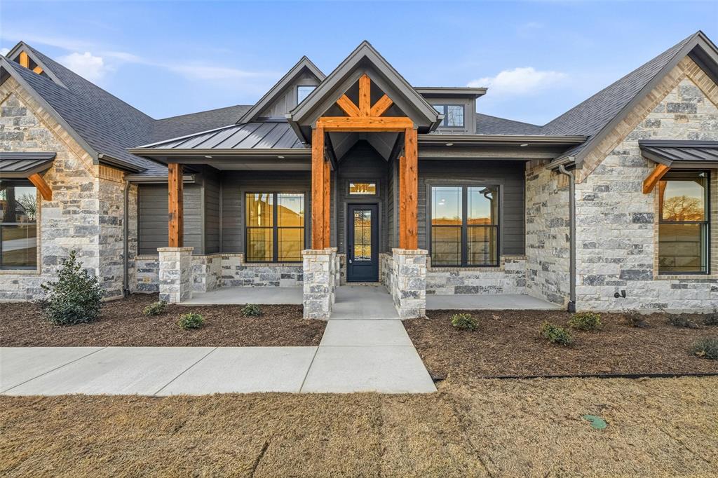 195 Rio Rancho Drive Decatur, TX 76234 - Photo 3 of 40